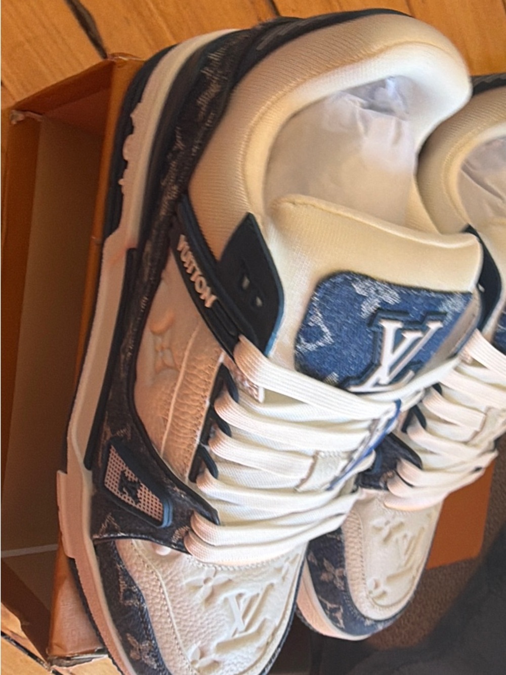 Louis Vuitton Men’s Navy Blue & White Monogram Low-Top Sneakers - Picture 2 of 7